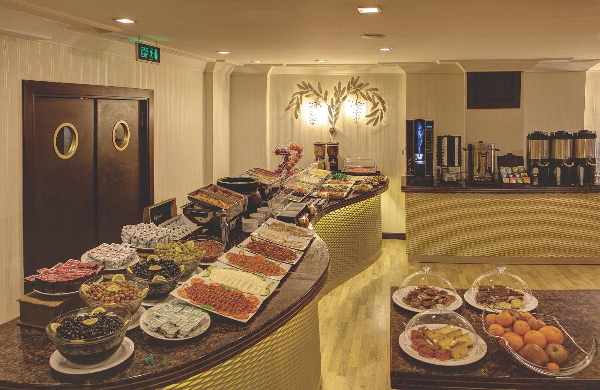 Susuzlu Atlantis Hotel Σμύρνη Εξωτερικό φωτογραφία