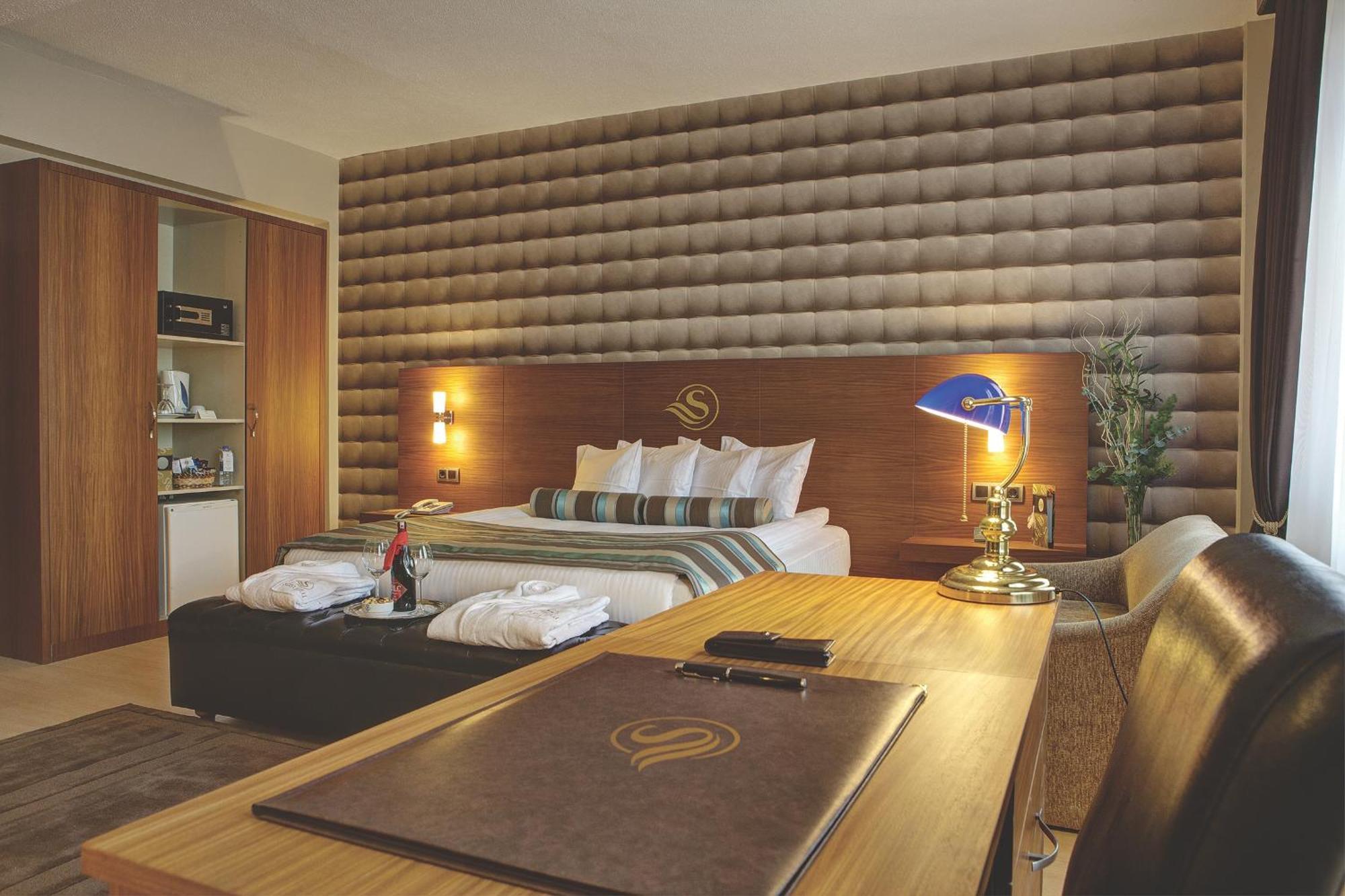 Susuzlu Atlantis Hotel Σμύρνη Εξωτερικό φωτογραφία